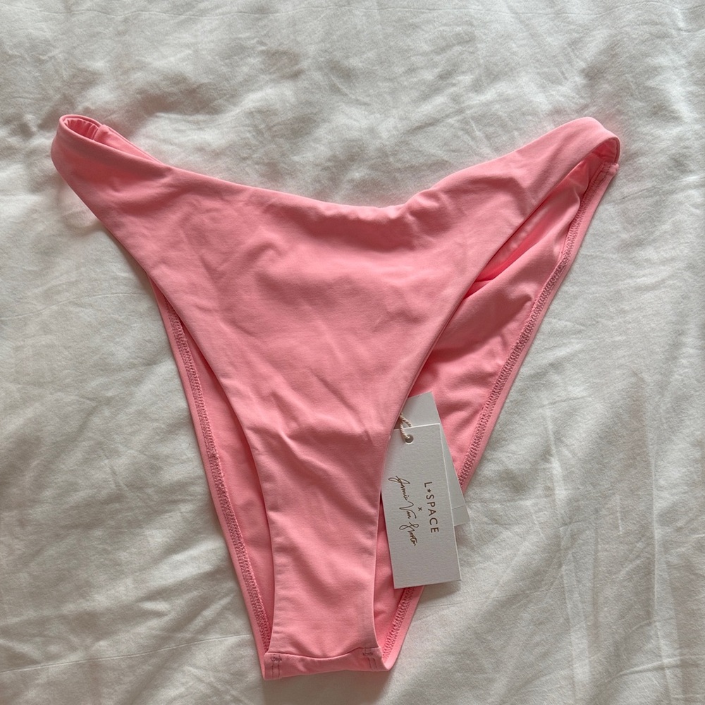 l space x jaime van slooten leilani bottoms